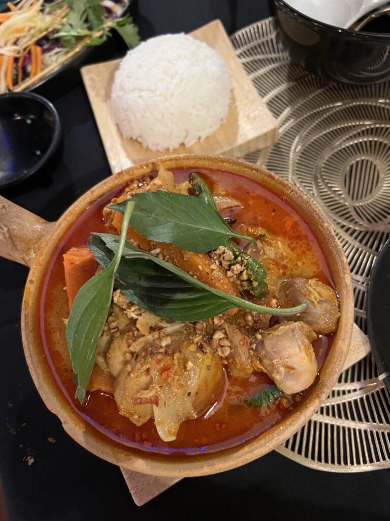 Kari Sach Moan – Khmer chicken red curry at Khmai Cambodian restaurant in Rogers Park Chicago